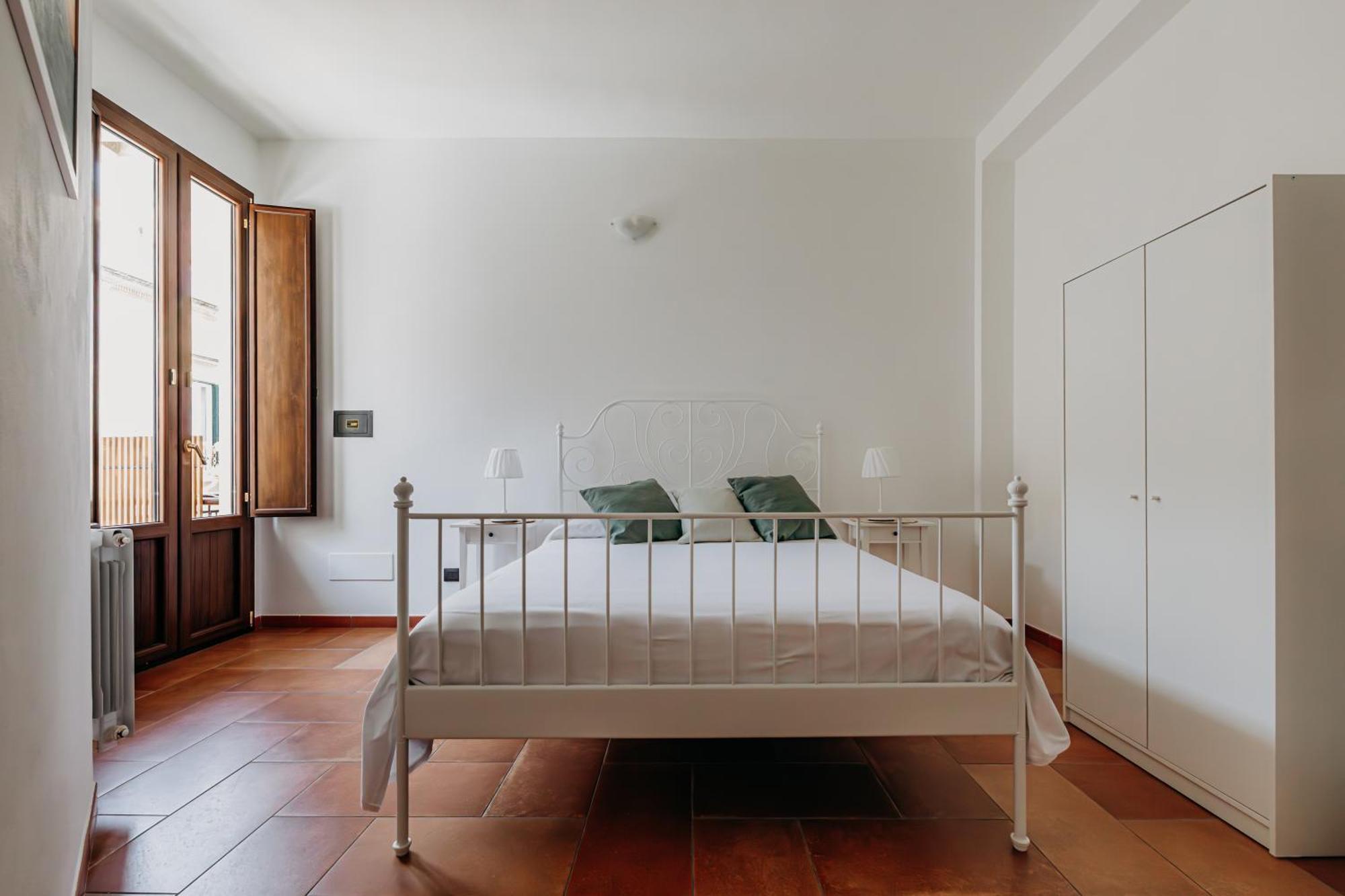 Green Leaves Apartment Syracuse Bagian luar foto