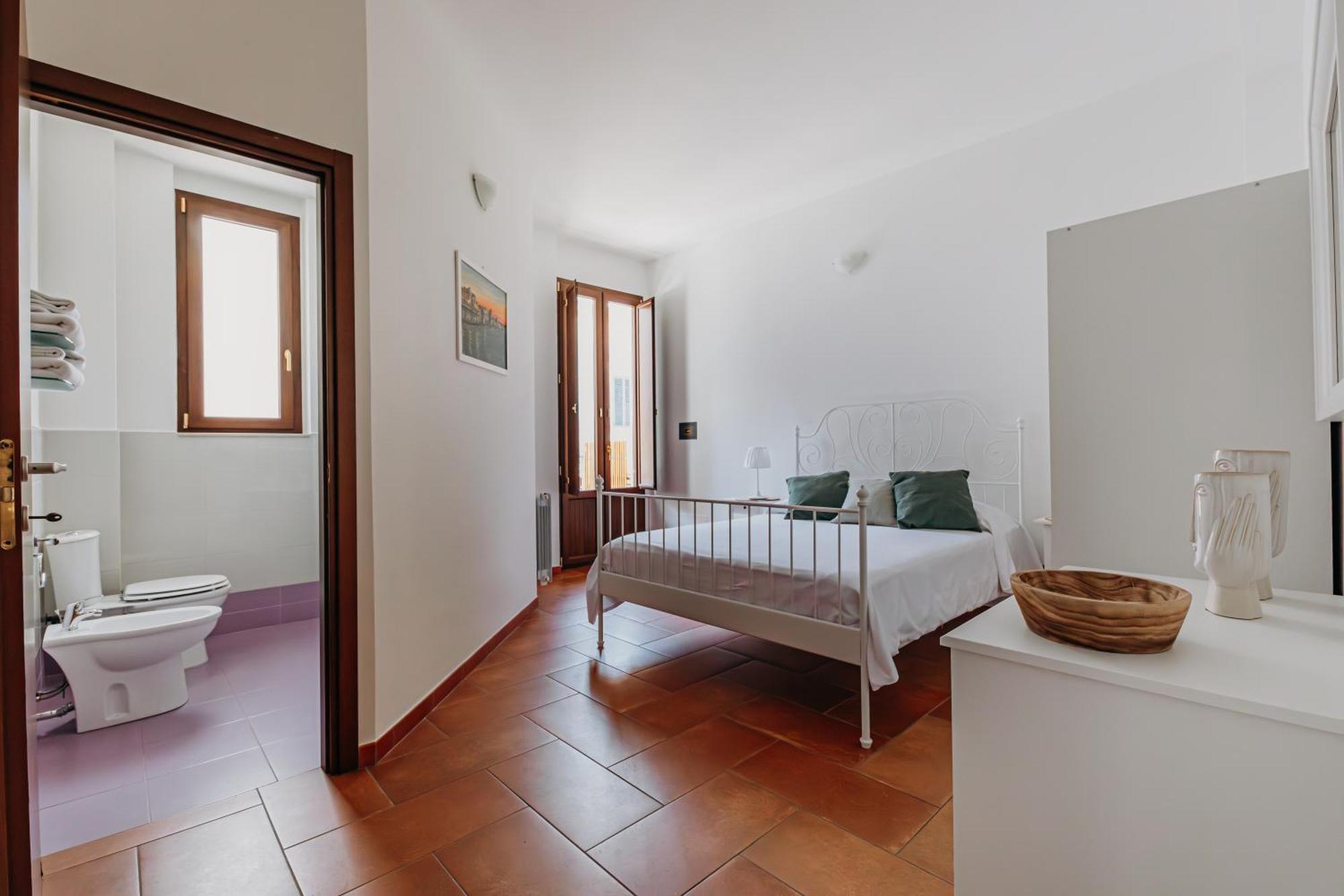 Green Leaves Apartment Syracuse Bagian luar foto